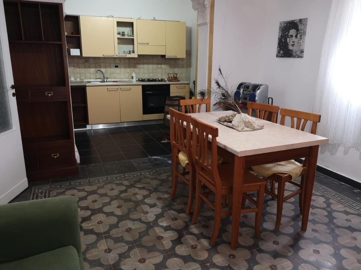 Marilyn Διαμέρισμα Ρέτζιο ντι Καλάμπρια Εξωτερικό φωτογραφία
